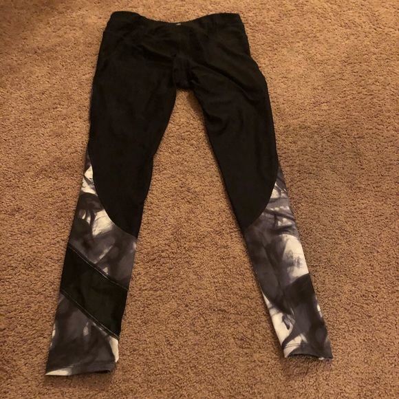 Workout tights - Picture 2 of 2